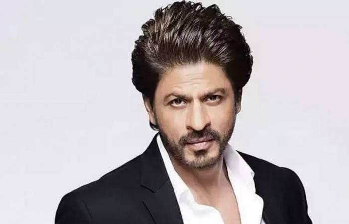 Bollywood News - Shah Rukh Khan jokes about being at home for 1...