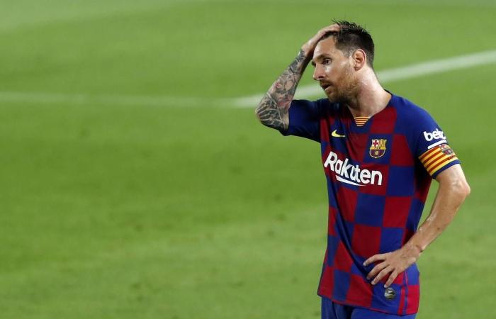 Messi slams Barcelona tactics after losing La Liga title
