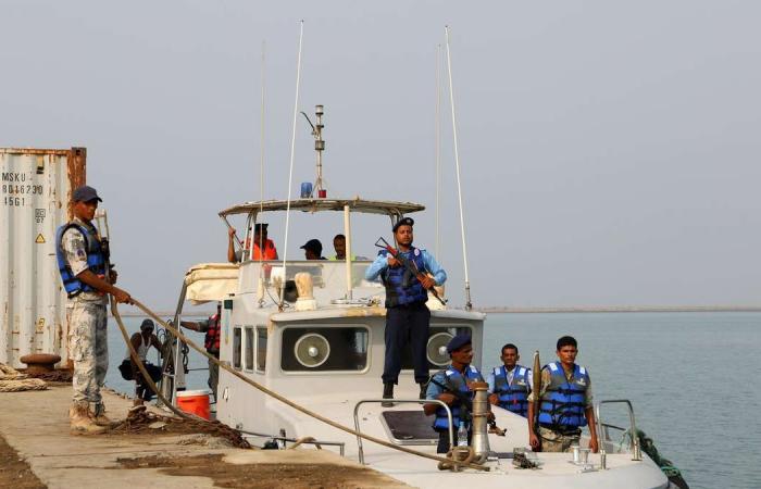 Yemen coastguard see uptick in seizures of arms smuggled to Houthis