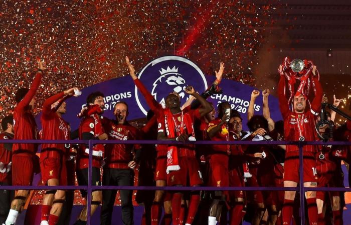Liverpool lift Premier League trophy after thrilling win over Chelsea