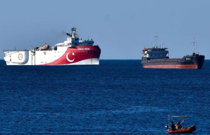Greek military on high alert over Turkish manoeuvres in eastern Mediterranean