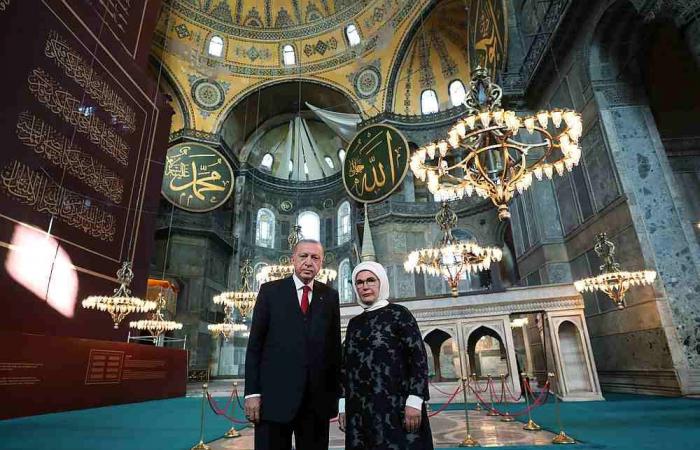 Erdogan to pray in Hagia Sophia after mosque reconversion