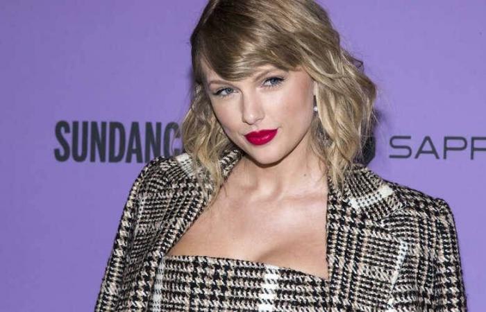 Bollywood News - Does Taylor Swift's new song reveal the name of Ryan...