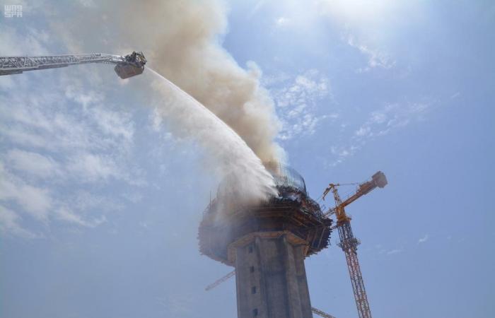 Fire hits building under construction in northern Saudi Arabia