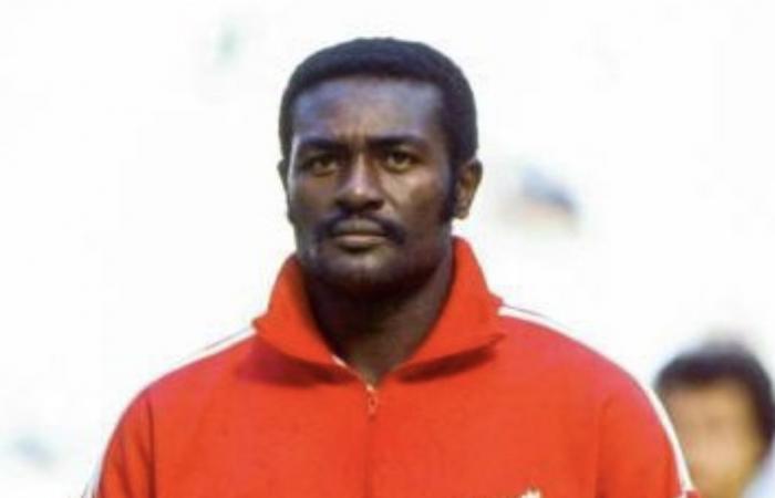 Cameroon 1990 World Cup captain Tataw dies, aged 57