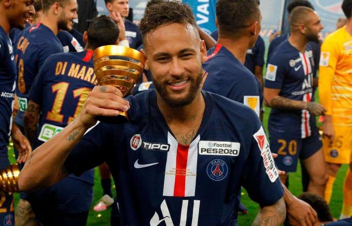 Barcelona re-signing Neymar from Paris Saint-Germain 'unfeasible' in current climate
