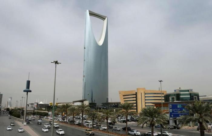 Saudi authorities widen anti-corruption dragnet