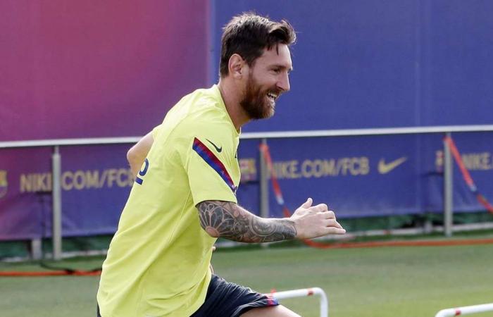 Lionel Messi, Luis Suarez and Antoine Griezmann tune up for Barcelona's toughest challenge - in pictures