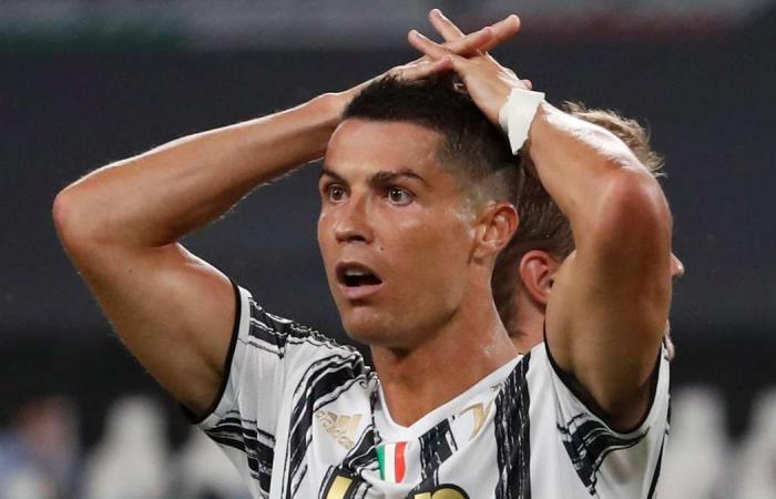 Cristiano Ronaldo 'offered everywhere, including Barcelona' as Juventus aim to get €31m annual salary off the books - reports