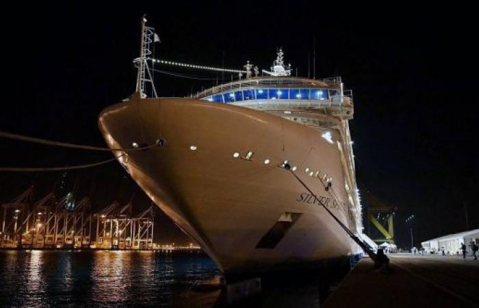 ‘Red Sea Spirit’ begins its first leisure cruise on Red Sea coast
