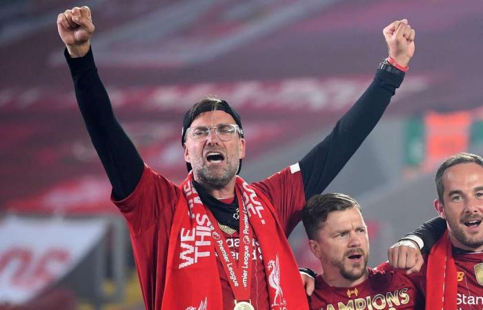 'Sorry, Alex!' Jurgen Klopp apologises to Ferguson for 4am text after Liverpool's title win