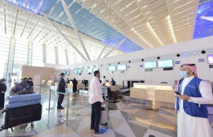 Saudi Arabia resumes partial international flight operations