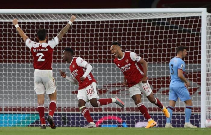 Arsenal strike late to beat wasteful West Ham