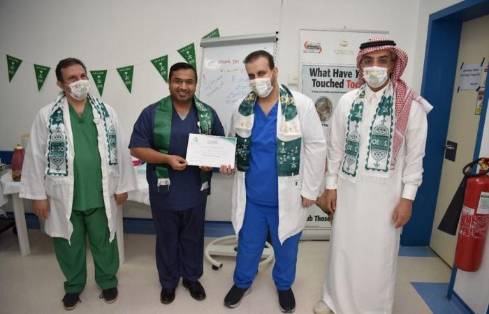 Saudi Arabia honors Pakistani doctor for role in COVID-19 fight