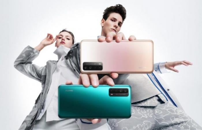 Huawei unveils its first phone for 2021