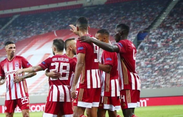 Kouka’s Olympiacos qualify for Champions League group stage