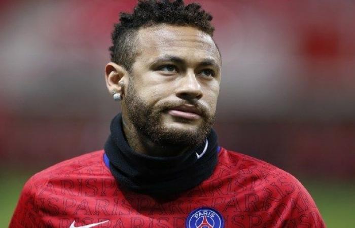 Officially, the French League issued its decision on accusing Neymar of...
