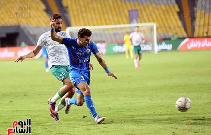 Mahmoud Alaa misses a penalty kick for Zamalek against Al-Masry at...