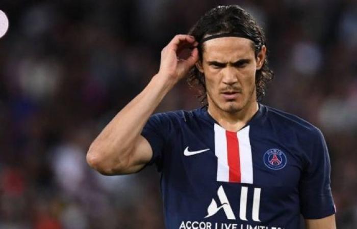 The exclusion of Cavani from the Uruguay squad puts an end...