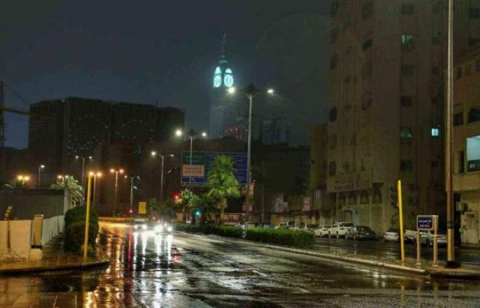 An emergency in Saudi Arabia due to rain, and a minister...
