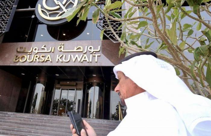 Gulf bourses: strong gains for Kuwait and a sharp fall in...