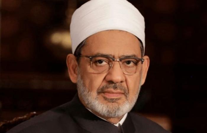 Sheikh Al-Azhar tweets in French in response to Macron