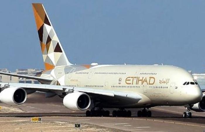 “Etihad Airways” announces granting UAE government employees a 15% discount on...