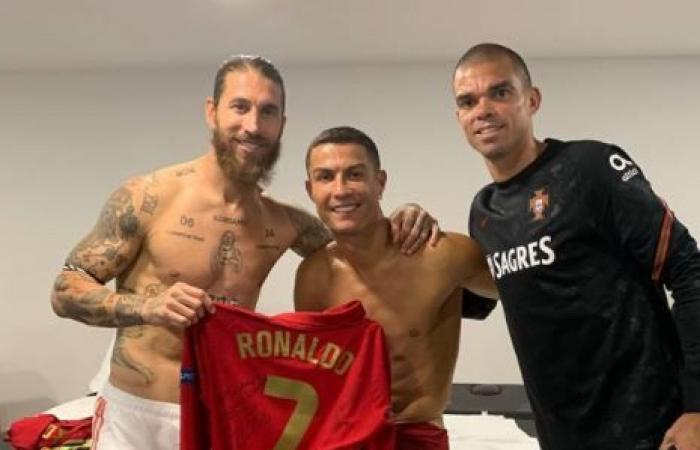 Watch .. Ramos with Cristiano Ronaldo in the locker room after...