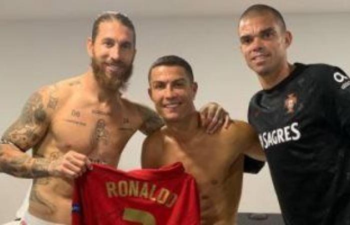 Watch .. Ramos with Cristiano Ronaldo in the locker room after...