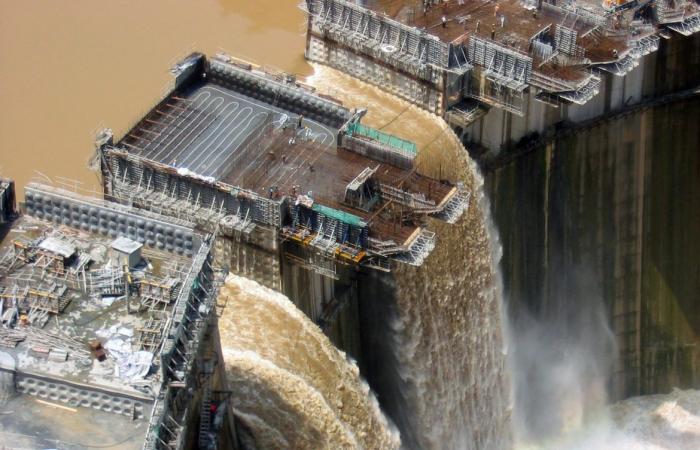 The Ethiopian Parliament is discussing a decision on the Renaissance Dam