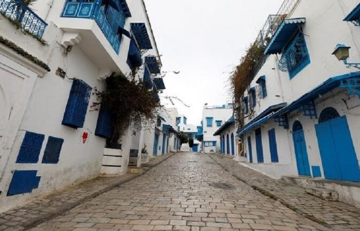 Corona .. Tunisia imposes curfews in a number of cities