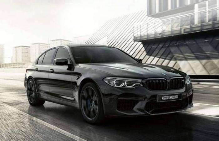 Tom Cruise drives the doorless BMW M5 On Mission Impossible 7...