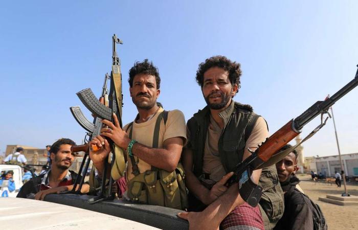 Yemen rebels kill two civilians in attack on Hodeidah health centre