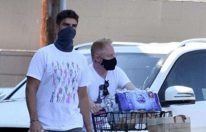 Jesse Tyler Ferguson proudly rocks a Katy Perry t-shirt while on...