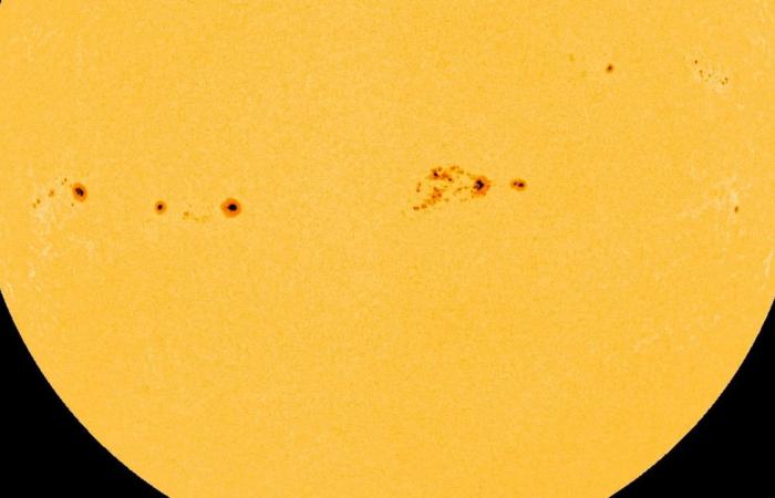 Sunspots can reveal more about life on exoplanets, say scientists –...