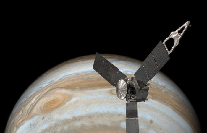 Juno team plans close flybys to Jupiter’s moons – Spaceflight Now