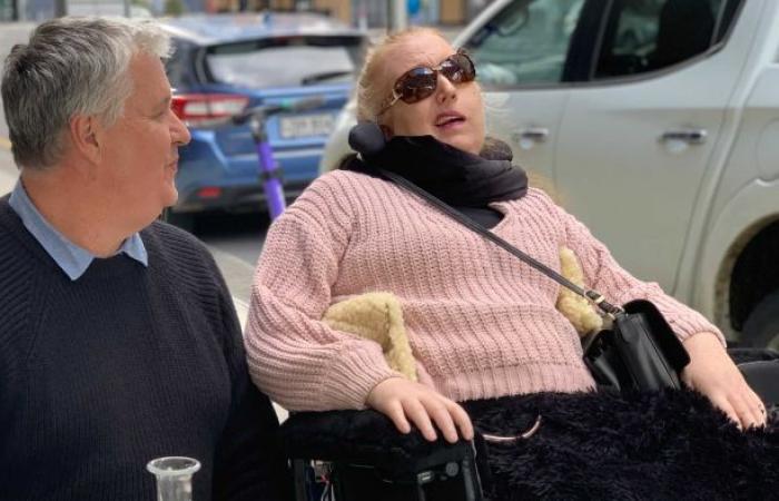 An extremely independent tetraplegic Adelaide woman is fighting the NDIS for...