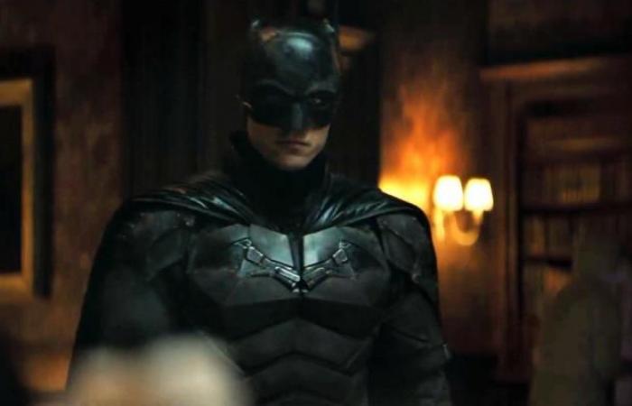 “Batman” is in the grip of rumors, most notably the falsification...