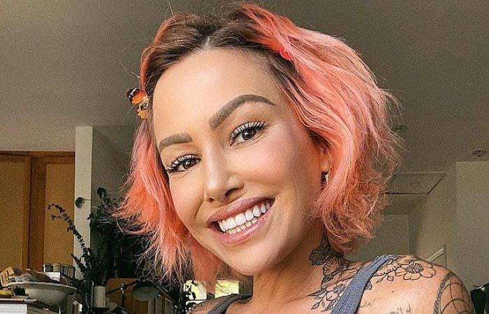 Australian model Tina Louise, 39, appears to be hanging out with...
