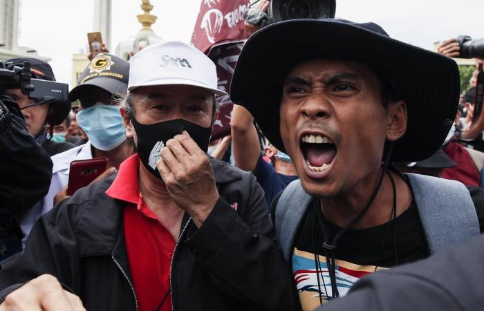 Thai Government Announces Emergency Ordinance to Suppress Protests | NOW