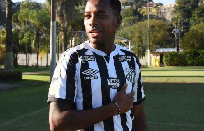 Robinho’s signing gets Santos in trouble for his rape conviction