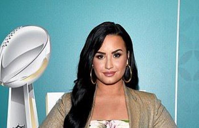 Demi Lovato praises Taylor Swift for his political activism amid the...