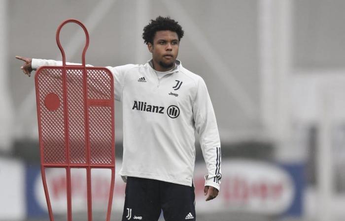 After Cristiano Ronaldo, McKennie: another positive for coronavirus in Juventus