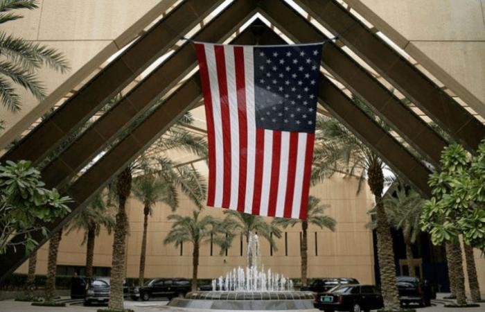 America .. Building a new embassy in Riyadh and a consulate...