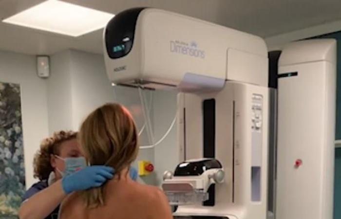 Amanda Holden films her mammography for Breast Cancer Awareness Month