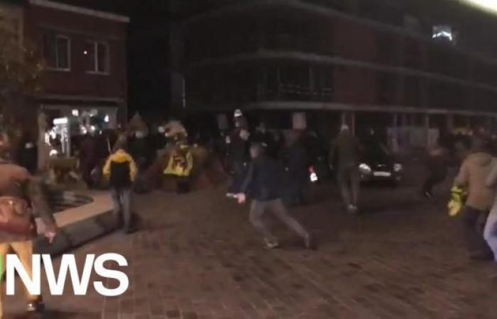Driver tries to run into protesters in Puurs, no injuries