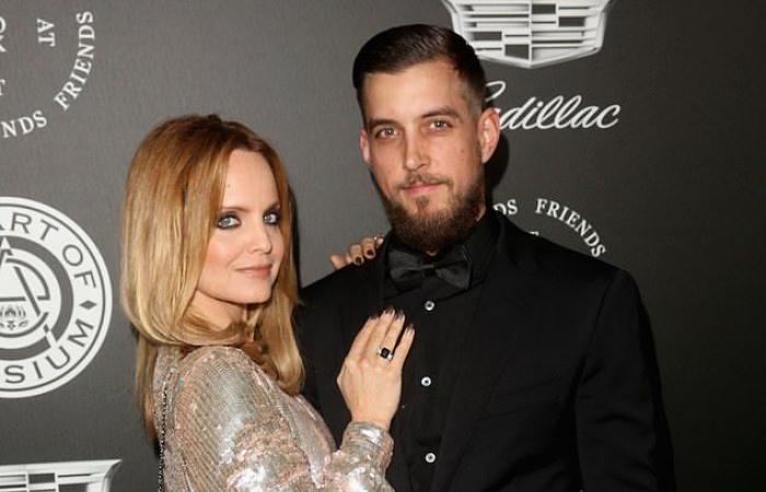 Mena Suvari is pregnant! The 41-year-old American beauty actress is...