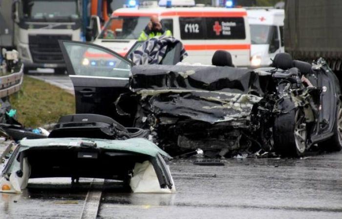 Schaffhausen family of three from Kosovo dies in an accident