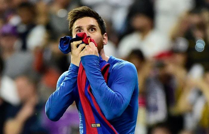 Lionel Messi; the 10 minutes that ruined his signing with...