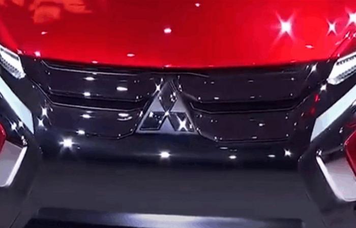 Mitsubishi challenges Toyota and Mazda with a four-wheel drive car